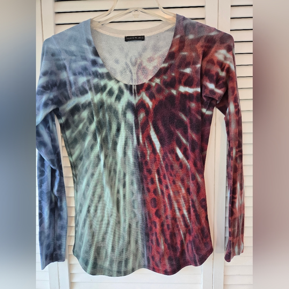 Anthroplogie Nally & Millie super soft long sleeve tee.Size small